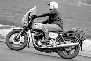 Tracking down a Norton Commando