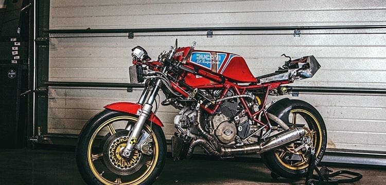 Red Fox Grinta.  A classic Ducati.