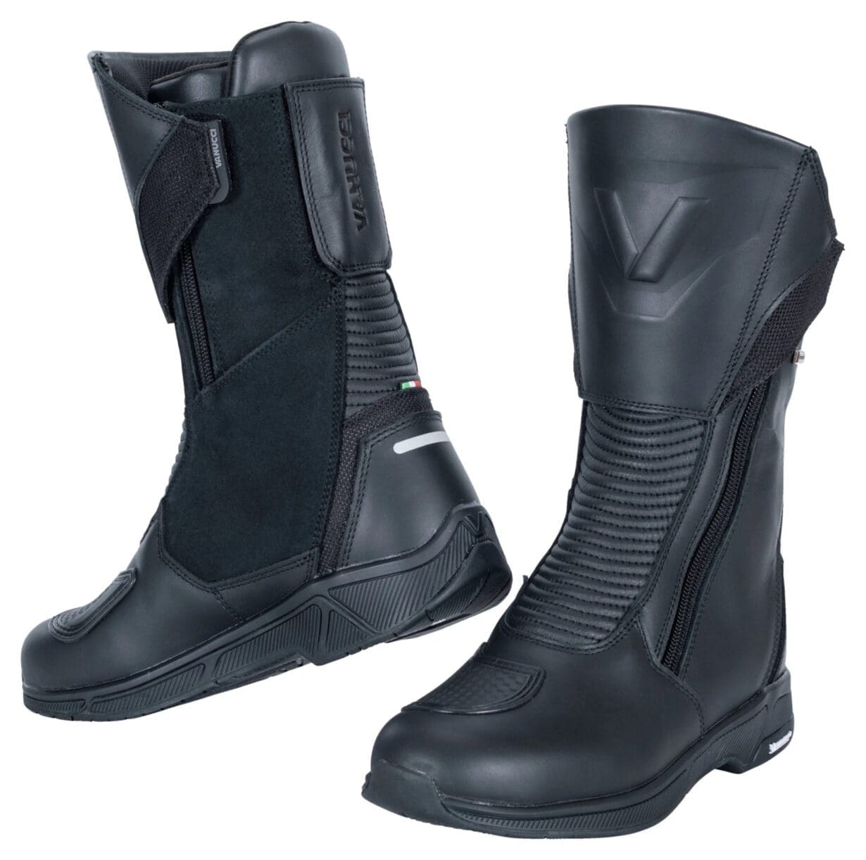 NEW KIT FOR LADIES: Motorcycle boots featuring Michelin soles