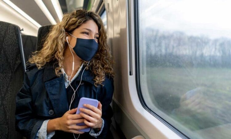 Rail industry urges workers to return to commuting by train