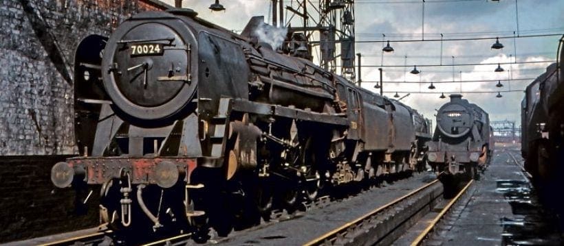 TRAINSPOTTING MEMORIES: Garratts and Guitars