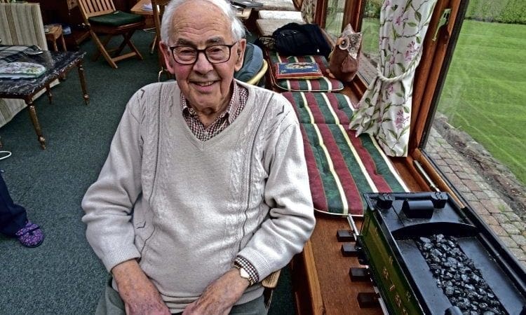 Humphrey Platts, the railway photographer