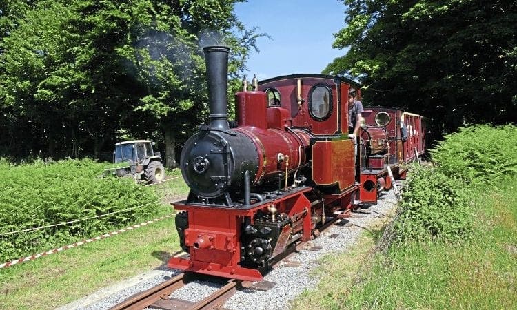 Ringing the loco changes at Richmond as Pixie arrives