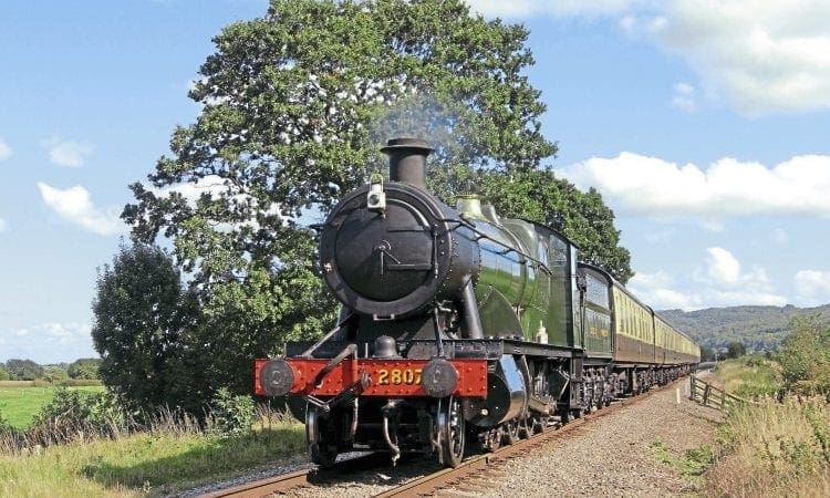 New Year curtain call for Gloucs-Warks 2807