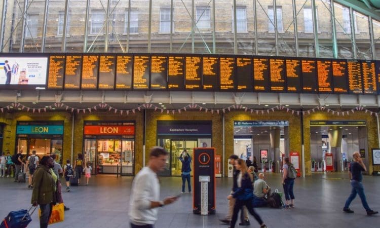Train drivers at 12 companies vote to strike