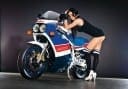 Cracking One-Off: Suzuki GSX-R750R, with Hannah