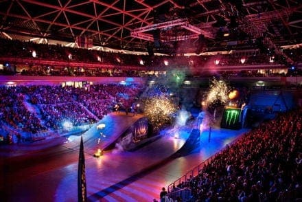 Masters Of Dirt – Midweek Madness