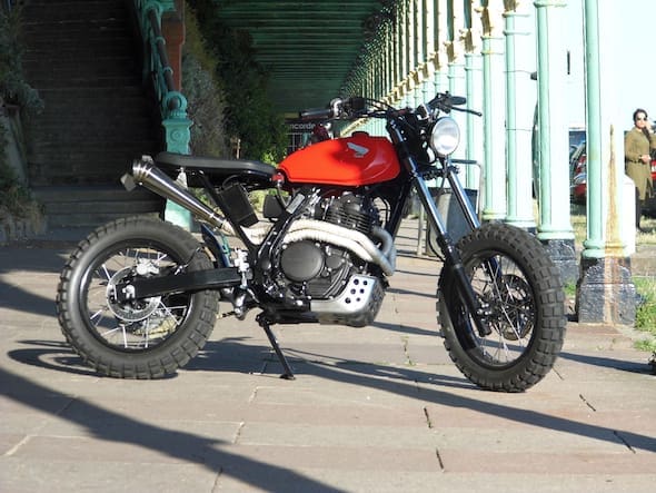 Honda Dominatrix