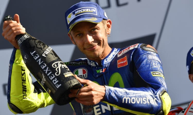 Rossi Has ‘Successful’ Operation On Broken Leg!
