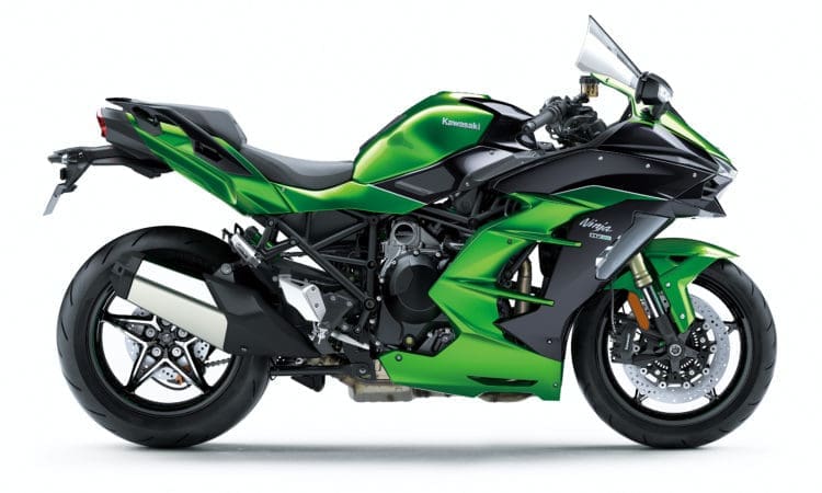 New 2018 200bhp Kawasaki Ninja H2 SX & SX SE!