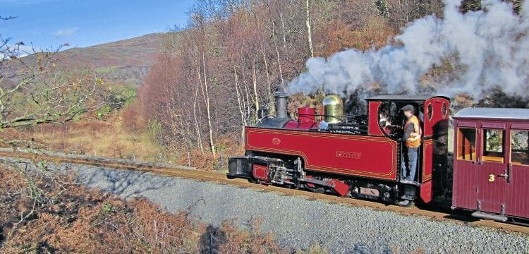 Russell steams to Beddgelert