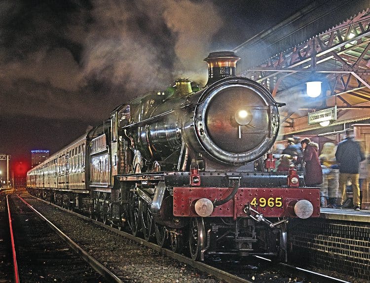 ‘Polar Express’ delights Birmingham crowds