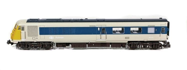 What’s in the Shops: Farish six-car set in ‘Western Pullman’ guise