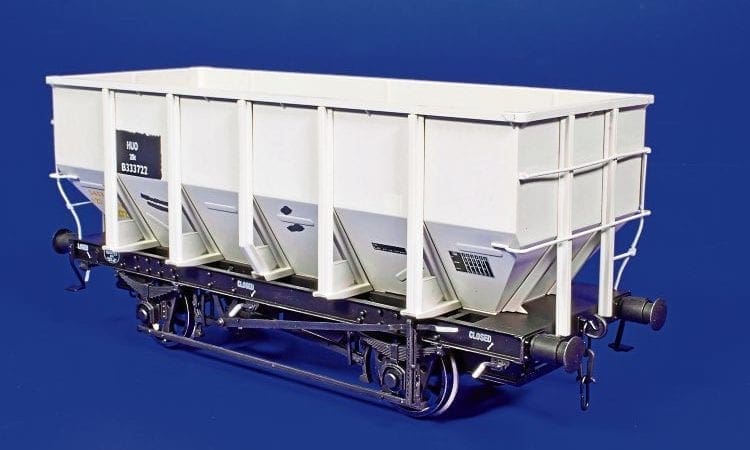 What’s in the Shops: Accurascale goes large with O-gauge hoppers