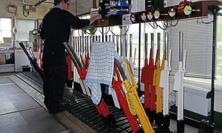 Semaphore swansong at Reedham Junction