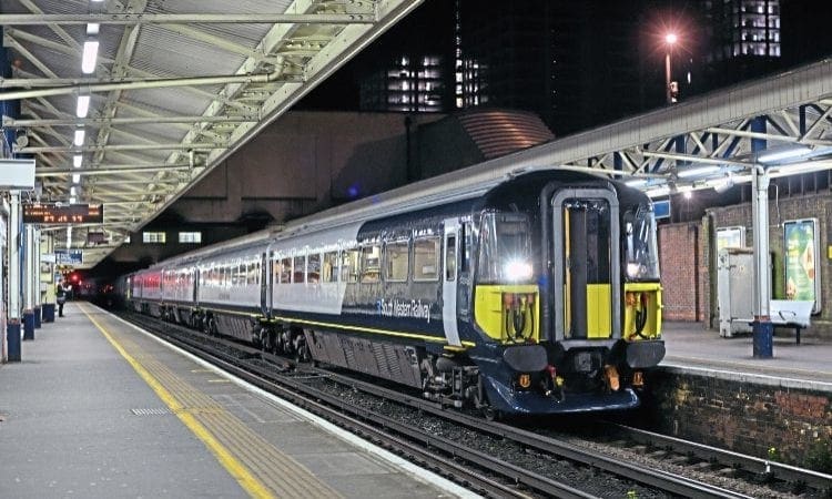 More issues mean delays for SWR Class 442 return