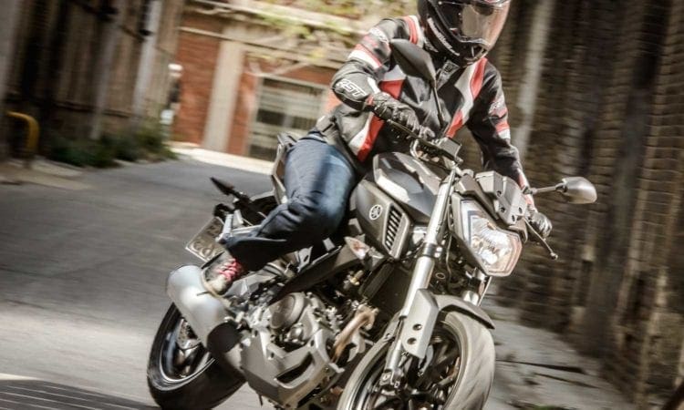 2014 Yamaha MT-125 review