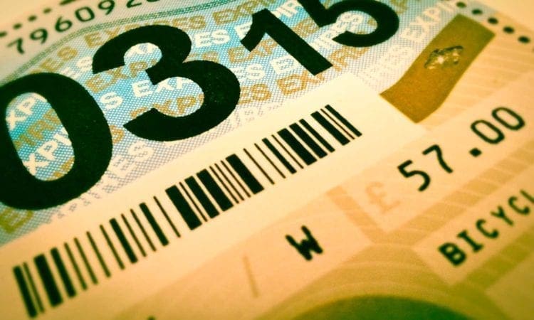 35% of 25-34 year old’s still unsure of new tax disc rules