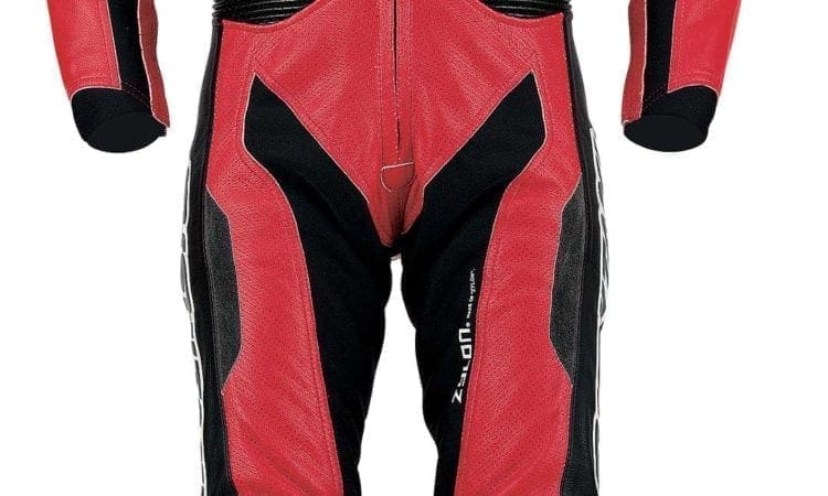 Kushitani: Suzuka 8-hour leather suit available