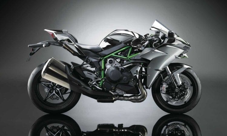 Kawasaki Ninja H2 ZX1000M: Capable of 209mph | 2015 new motorcycles