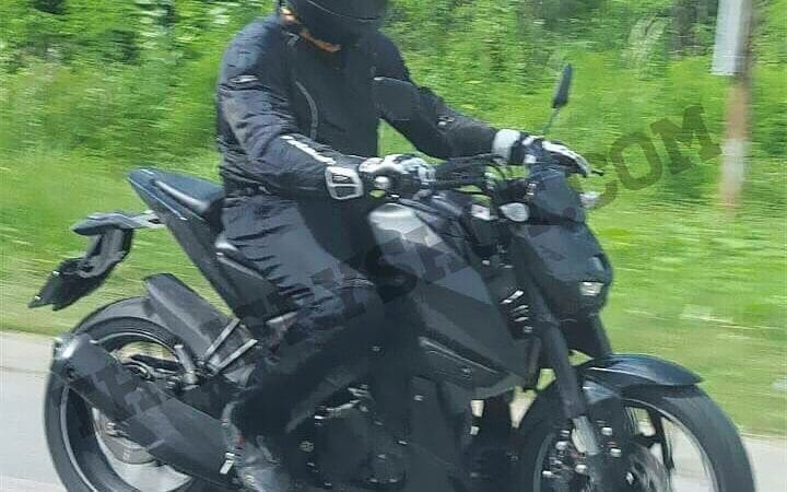 SCOOP Yamaha MT-15 super naked spied testing