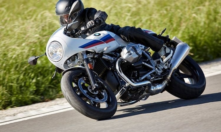Intermot show: BMW shows the 2017 R nine T Racer and R nine T Pure officially
