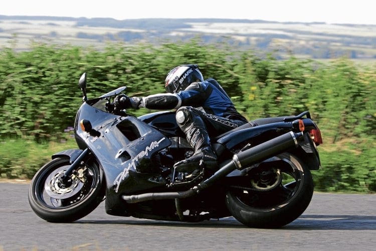 Quick Spins – 1995 Triumph Daytona 900