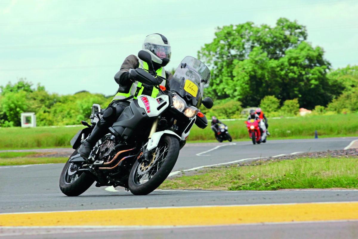 Half-price advanced motorcycle training with Motorcycle Sport and Leisure and MoreBikes