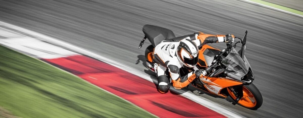 WIN WIN WIN the new KTM RC 390!
