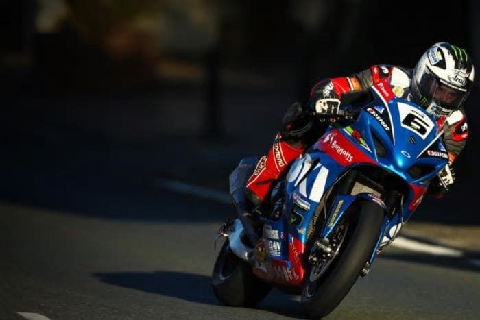 TT 2017: Dunlop gets to grips with new Suzuki during first TT practice