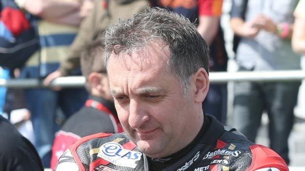 TT 2017:  Michael Rutter launches to Lightweight TT win