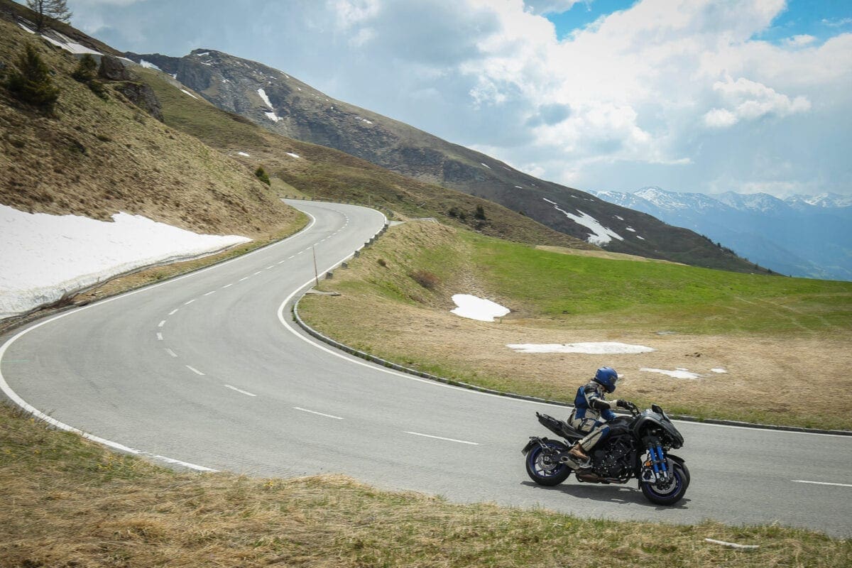 FIRST IMPRESSIONS: Yamaha Niken
