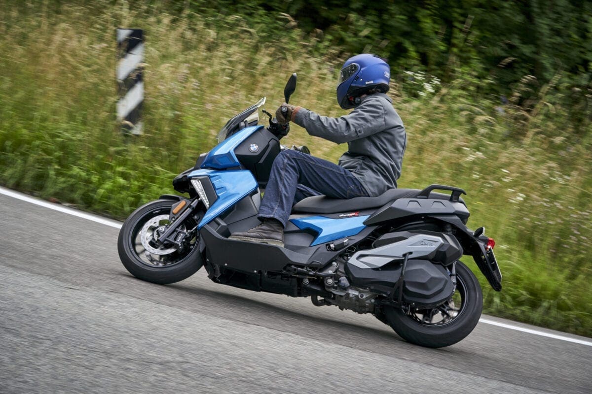 FIRST RIDE: BMW C400X