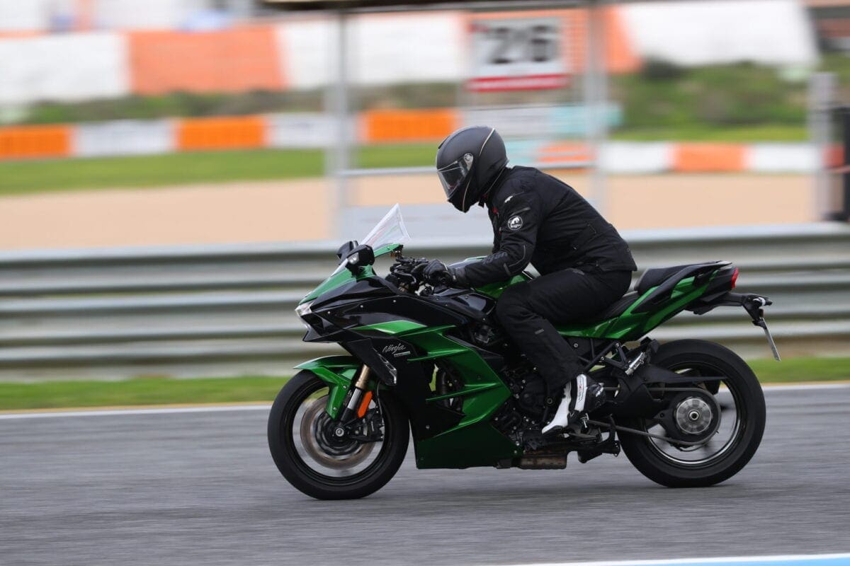 PRODUCT REVIEWS: AGV Sport Modular Flip-Front Helmet
