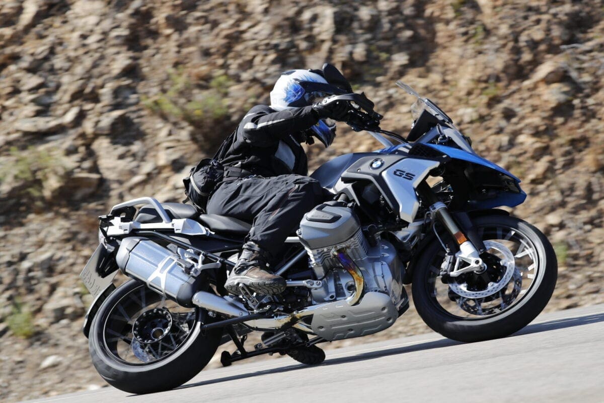 VIDEO: RIDING BMW’s new R1250GS on (and off) road. FIRST impressions.