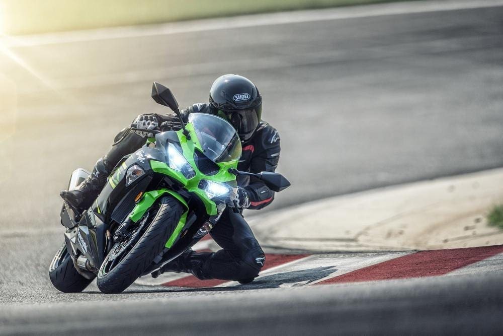 VIDEO: Jonathan REA rides the NEW Kawasaki Ninja ZX-6R