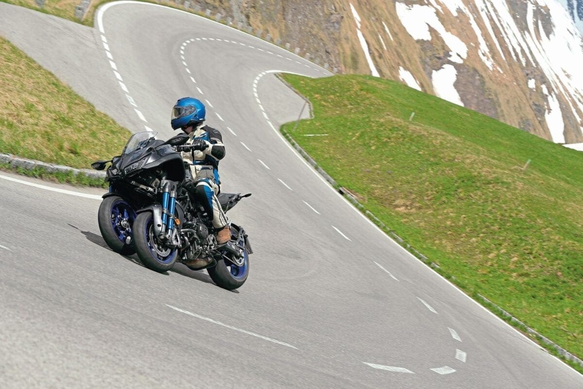 FIRST RIDE: Yamaha NIKEN