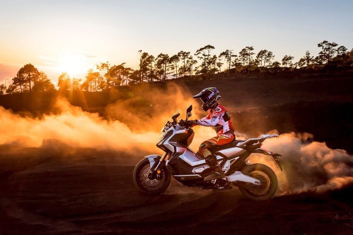 Honda X-ADV 300 rumoured. Could appear THIS YEAR.