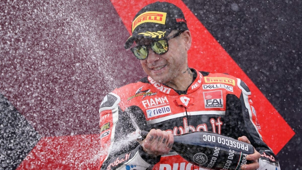 WSB: Cloud nine for Bautista as home-hero completes special treble!