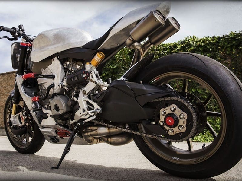 Fancy this 1199 Ducati Superleggera from Roland Sands?