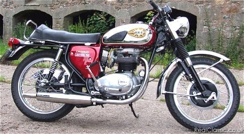 classic11112504 BSA. Not a Triumph twin...
