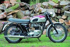 Road Test: Triumph T120 Bonneville