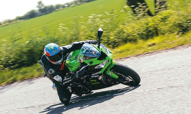 Ultimate Sports Bike | Eighth place: Kawasaki ZX-6R | Fast Bikes