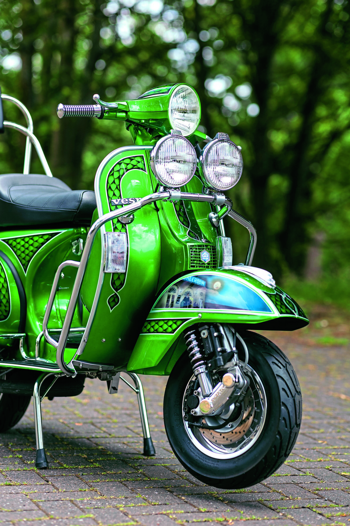 Brighton Beach: A Full-Custom Vespa Inspired by Quadrophenia and