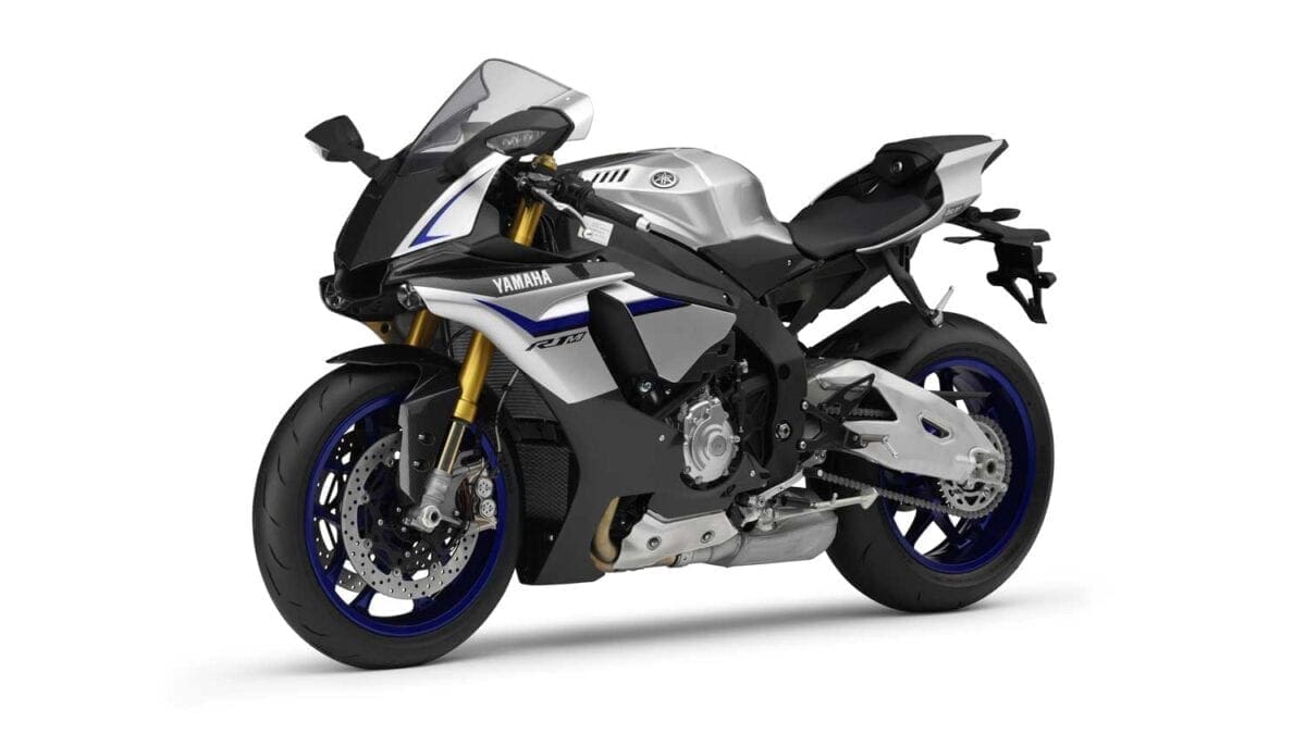 2015-Yamaha-R1M-023