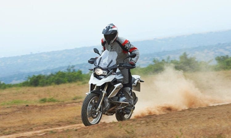 Planning your summer holiday? Hertz Ride is offering fully equipped BMW motorcycles for rent in Cannes, Nice, Orange and Paris