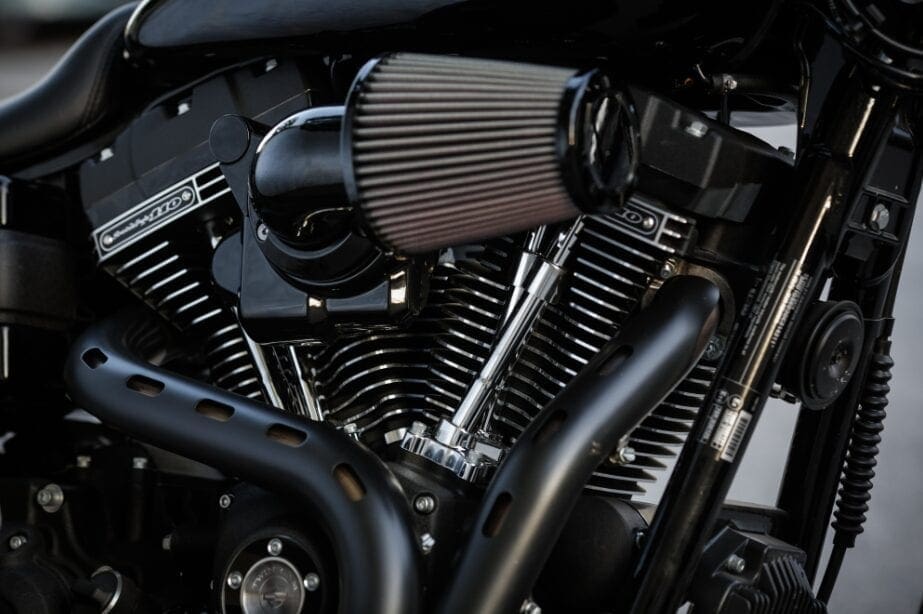 Harley-Davidson Low Rider S - engine