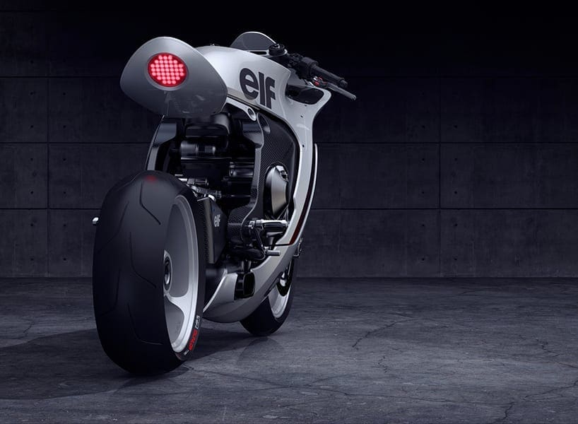 06_rear_slightleft_c