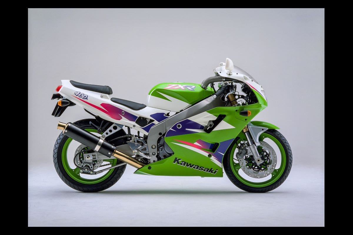 ヒ New Bike: 2024 Kawasaki Ninja ZX-4R | MoreBikes