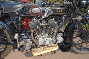 AJS H1 classic motorcycle roadtest
